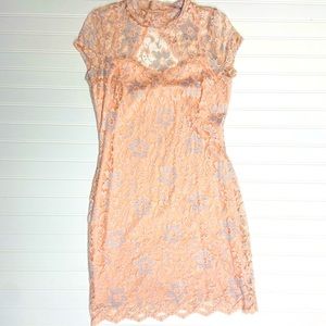 No Boundaries Floral Lace MIDI Dress